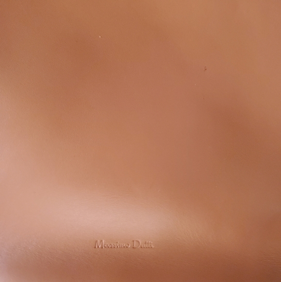Massimo Dutti Leather Bucket Tote Bag - Picture 6 of 8